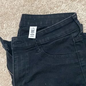 Black Skinny Jeans